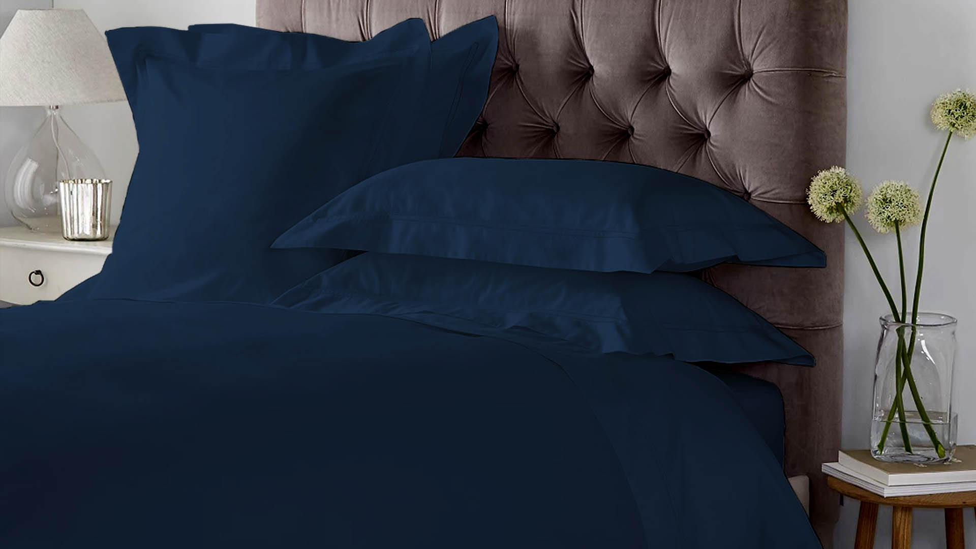 A guide for the best thread count for winter bedsheets. Blog