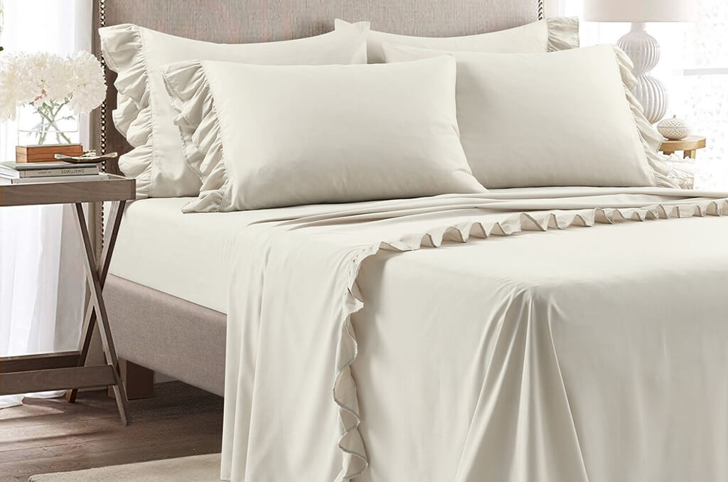 Over the Bed Decor Ideas - How to Use Flat Sheets as Fitted Sheet, Duvet  Cover - Blog